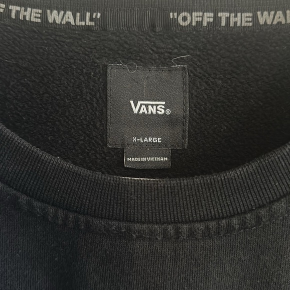 Shirt. - Picture 4 of 9